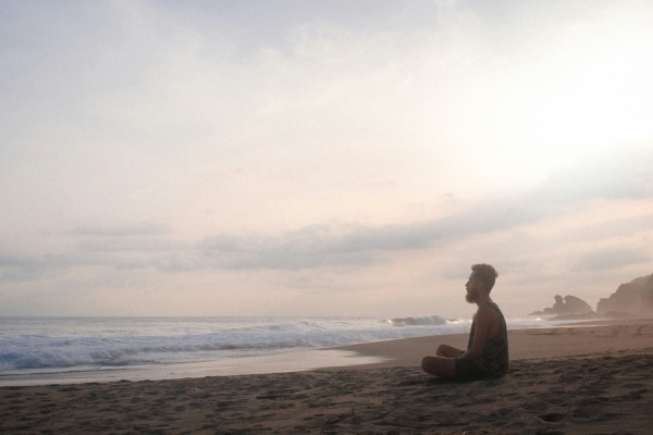 Meditación Ayurveda: mejor momento, duración y métodos prácticos