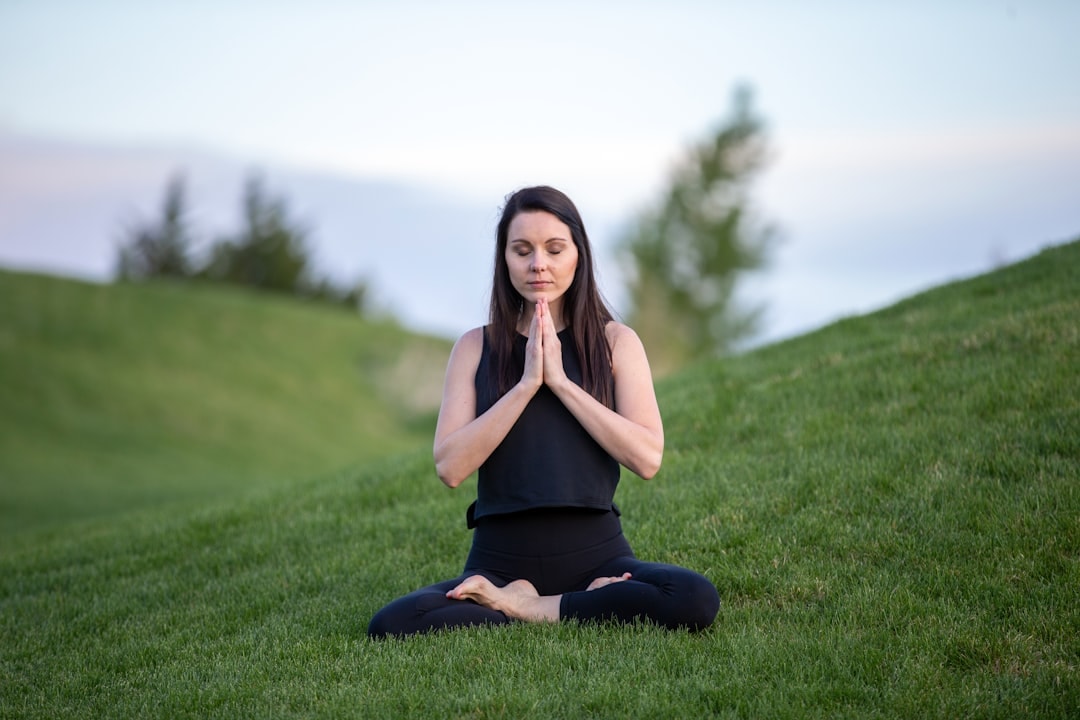 Cómo mejorar la salud cerebral con Ayurveda, alimentación y hábitos diarios